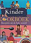 Kinder kookboek, recepten uit de hele wereld (2226,9613 VERWIJDERD) - Rosalba Gioffré, Frances Lee, Karen Ward (Boek Specials Nederland B.V./ BSN / McRae Books / Deul & Spanjaard, Groningen - Isbn: 9789052955605)
