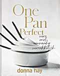 Donna Hay <span  style="background-color:yellow;">-</span> One pan perfect. Vers snel eenvoudig verrukkelijk - Donna Hay (HarperCollins Publishers Australia Pty Limited Sydney / Uitgeverij Unieboek / Het Spectrum B.V. - Isbn: 9789000380855)