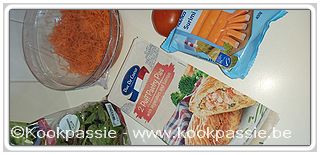 kookpassie.be - Puff Pastry Pies with Vegetables and Salmon (Lidl) en rauwe groentjes 1/2
