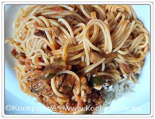 kookpassie.be - Home made spaghettisaus (vriezer) met Soubry Cappelini