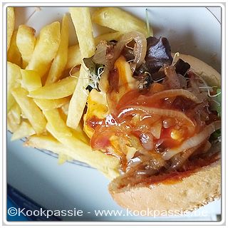 kookpassie.be - Kipburger met smeltkaas