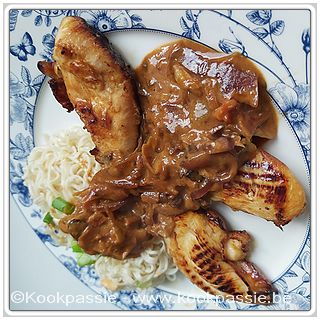 kookpassie.be - Brochette de poulet sauce saté Weight Watchers 1/2