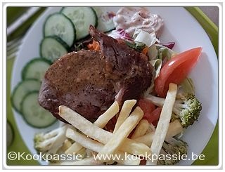 kookpassie.be - Ierse rib eye zonder been (32,59/kg) - 7,89€ en Angus Beef Entrecote (38,79/kg) - 6,79€ - AD Delhaize Lochristi 1/3