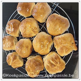 kookpassie.be - Eerste bakles: Dinner rolls met Luc De Vulder