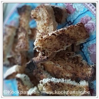 kookpassie.be - Gegrild bruin brood met olijfolie en in de oven gegaarde look