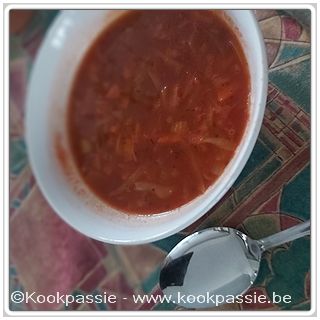 kookpassie.be - Tomaten groentesoep met pot-au-feu groenten