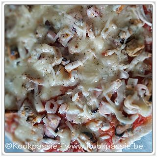 kookpassie.be - Half Turks brood, tomato fritto, chinese champignons (LSF) en frutti di mare (diepvries Colruyt)