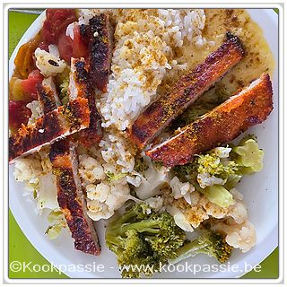 kookpassie.be - Varkenssnitzel met bloemkool, broccoli, rijst en hollandaise saus met dragon