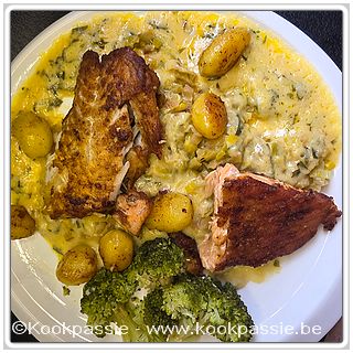 kookpassie.be - Gebakken kabeljauw en zalm in wat bloem en paprikapoeder gedraaid, gebakken krielaardappeltjes, gestoofde prei en ui, restje broccoli en hollandaise saus met gedroogde dragon