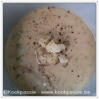 kookpassie.be - Soupe d’automne vitaminée de chou-fleur rôti