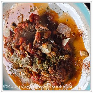 kookpassie.be - Aubergine gehaktrolletjes in tomatensaus