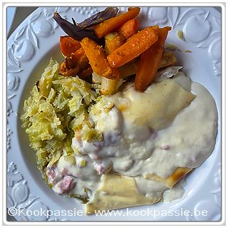 kookpassie.be - En uiteindelijk ons eten: Hesp met witloof en bechamelsaus met ovengroenten en savooi