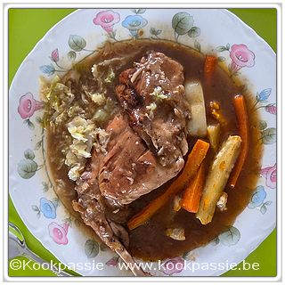 kookpassie.be - Konijn uit de slowcooker met oven groenten, witloof en savooi D2