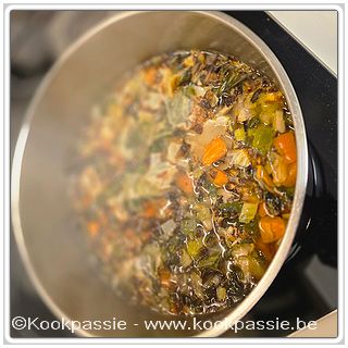 kookpassie.be - Het was weer druk in de oven en op het vuur
* Stoempgroenten (Daarna met 1l water, boillonblokje En hup verse soep)
* Aubergine en spaghettipompoen * Courgette met olijfolie en provençaalse kruiden
* Wortelen met olijfolie en komijn en een pastinaak 1/5