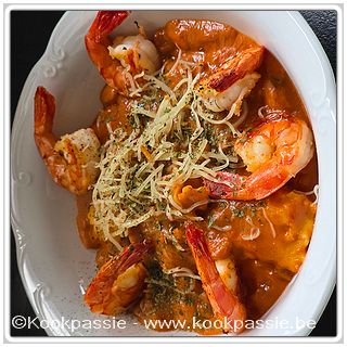 kookpassie.be - Gebakken scampi met spaghetti groenten gebakken en tomato fritto