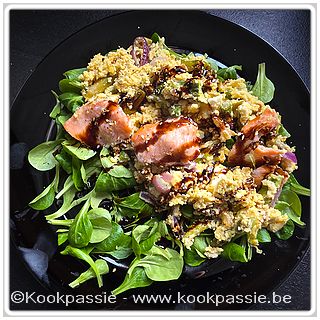 kookpassie.be - Omelet van groene asperges, aardappelpuree, feta, rode ui, colombo kruiden, lookteentje en wat room.
On top balsamico. En veldsla.