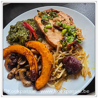 kookpassie.be - Kip gevuld met broccoli en wortel, spinaziepuree, gebakken sojascheuten en kastanjechampigons, pompoen, lenteui in airfryer en lentui.