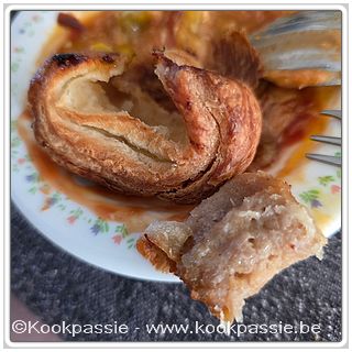 kookpassie.be - Mini worsten broodjes Jumbo Test. Veel deeg, weinig vulling (LSF)