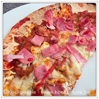 kookpassie.be - Wrap met tomatensaus, geraspte mozzarella en gekookte hesp (AF 200°C 5 min)