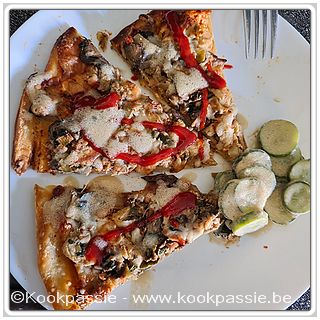 kookpassie.be - Pizza met groentenmix champi, prei, … en kip 1/2