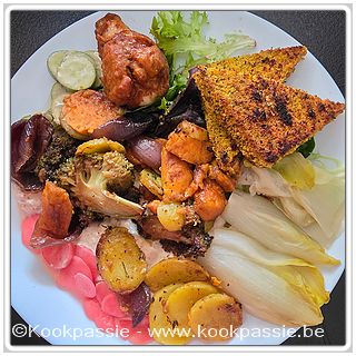 kookpassie.be - Twas een ijskastdag. Soort mezze. Met quinoaburger (eikes, droog, Lidl)