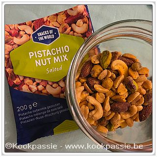 kookpassie.be - Action Notenmix - 1,79€ (Reclame) - Pistachio Nut Mix (weer veel pinda's naar mn zin)