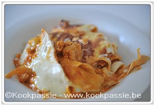 kookpassie.be - Lasagnia met verse tomatensaus, bechamel, kip, gekookte ham en courgette (3 dagen)