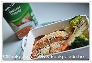kookpassie.be - Zalm en kabeljauw met room en Bretoense vissoep van Knorr, worteltjes en broccoli