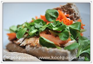 kookpassie.be - Broodje met restje kalkoenroulade en groentjes
