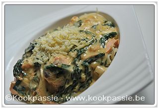 kookpassie.be - Cappellini met gebakken zalm, spinazie, kruidenkaas, look en roomsaus
