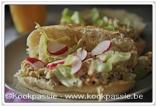 kookpassie.be - Sandwich met zelfgemaakte eisla, ijsbergsla en radijsjes van Lidl-Herman