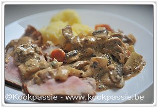 kookpassie.be - Kalfsfilet met champigonssaus en gekookte aardappelen