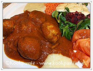 kookpassie.be - Gehakt - Balletjes in tomatensaus (Jeroen Meus)