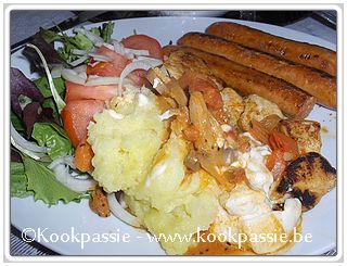 kookpassie.be - Kippemerguez, kip met rest vd saus een aardappelpuree