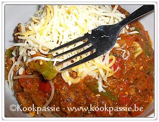 kookpassie.be - Volkoren Spaghetti met Mana Bolonaise saus en Mix Forestière (Colruyt)