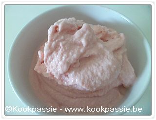 kookpassie.be - Yoghurt - Yoghurtijs met aardbeien en banaan