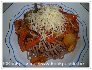 kookpassie.be - Wokgroenten met kippengehakt en spelt spaghetti (2 dagen)