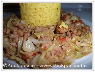 kookpassie.be - Chili-honingkip uit de wok met spitskool