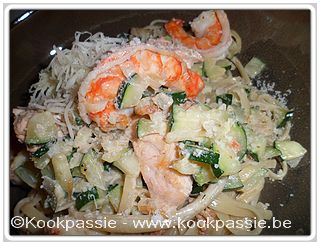 kookpassie.be - Scampi - Scampi met ui en courgette