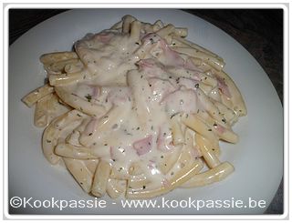 kookpassie.be - Macaroni - Macaroni met kaas en hesp