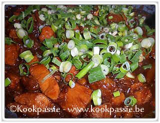 kookpassie.be - Kip - Kip met worteltjes en sojasaus
