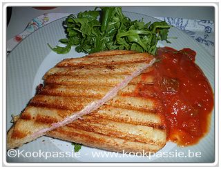 kookpassie.be - Croque Monsieur met tomatensaus