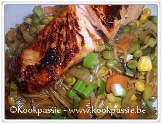 kookpassie.be - Groentenwok met zalm