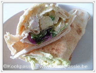 kookpassie.be - Wrap met avocado met griekse yoghurt en wrap met Gezonde kip-currysalade van Sandra Bekkari