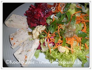 kookpassie.be - Restjes van Quiches en vismoes met rauwe groenten