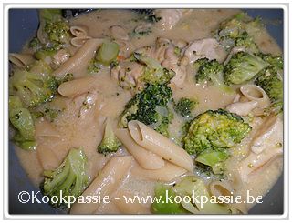 kookpassie.be - Kip - Cheesy chicken and broccoli pasta