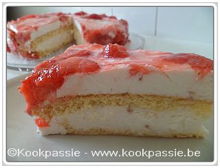 kookpassie.be - Yoghurt - Yoghurttaart met rood fruit (hier: aardbeien)