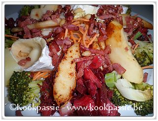 kookpassie.be - Rauwe groenten met geitenkaas, bacon en pijnboompitten
