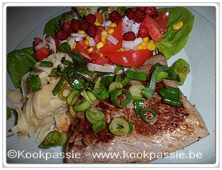 kookpassie.be - Steak vrouwelijk rund -> niets bijzonders, beetje taai en duur, in promo Colruyt 17,20 €/kg met rauwe groenten