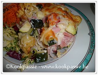 kookpassie.be - Tortellini - Tortellini uit de oven met ham en courgette